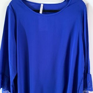 Boutique top NWT